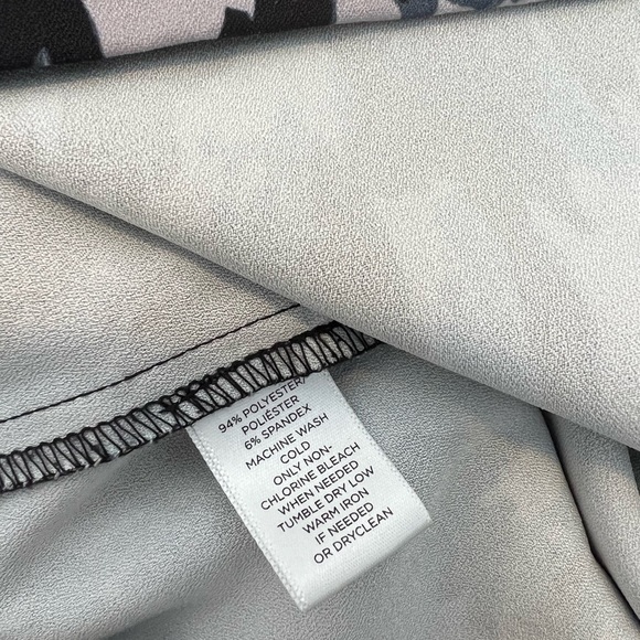 Ann Taylor Loft Dress - Picture 6 of 8